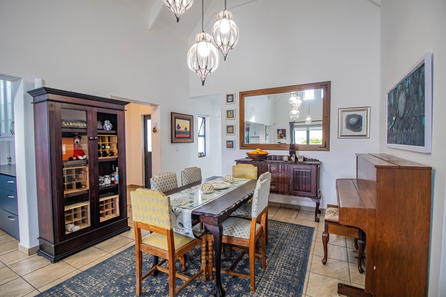4 Bedroom Property for Sale in Jacobsbaai Western Cape